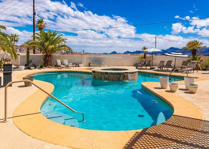 Lakeview Minute From New Launch With Pool And Apartment Lake Havasu City