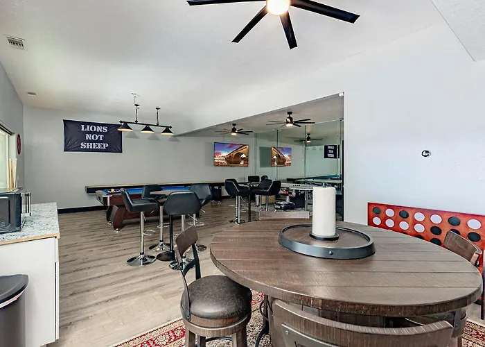 Apartment Lakeview Minute From New Launch With Pool And Lake Havasu City