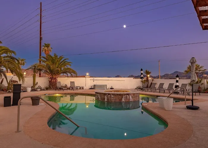 Lakeview Minute From New Launch With Pool And Apartment Lake Havasu City