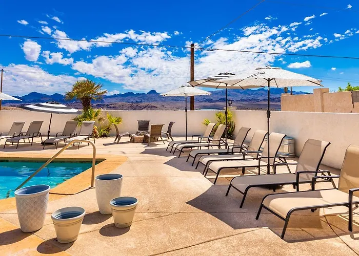 Lakeview Minute From New Launch With Pool And Apartment Lake Havasu City
