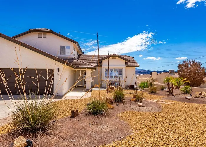 Lakeview Minute From New Launch With Pool And * Lake Havasu City