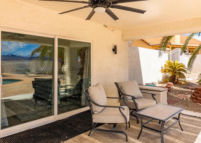 Apartment Lakeview Minute From New Launch With Pool And *
